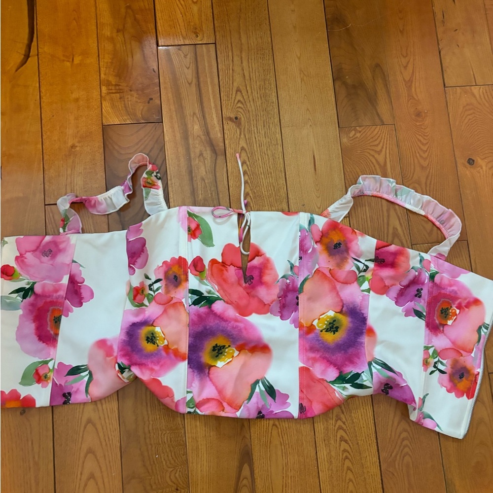 White fox bustier